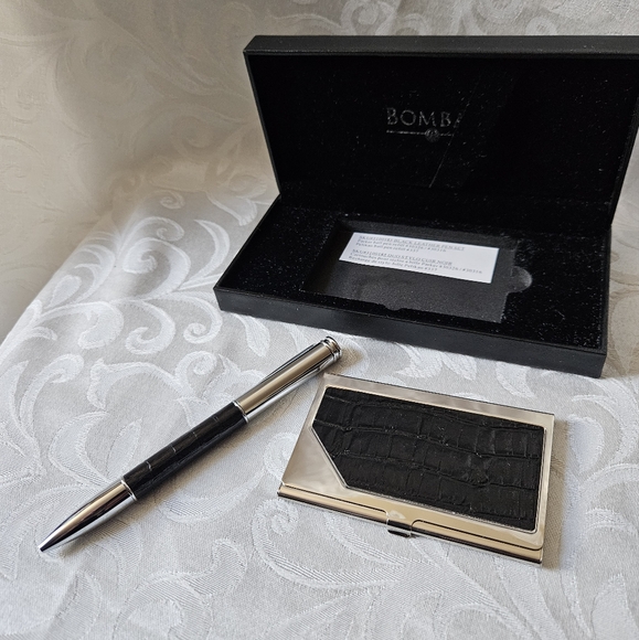 Bombay Black Leather Pen and Business Card Holder Set - Picture 5 of 9